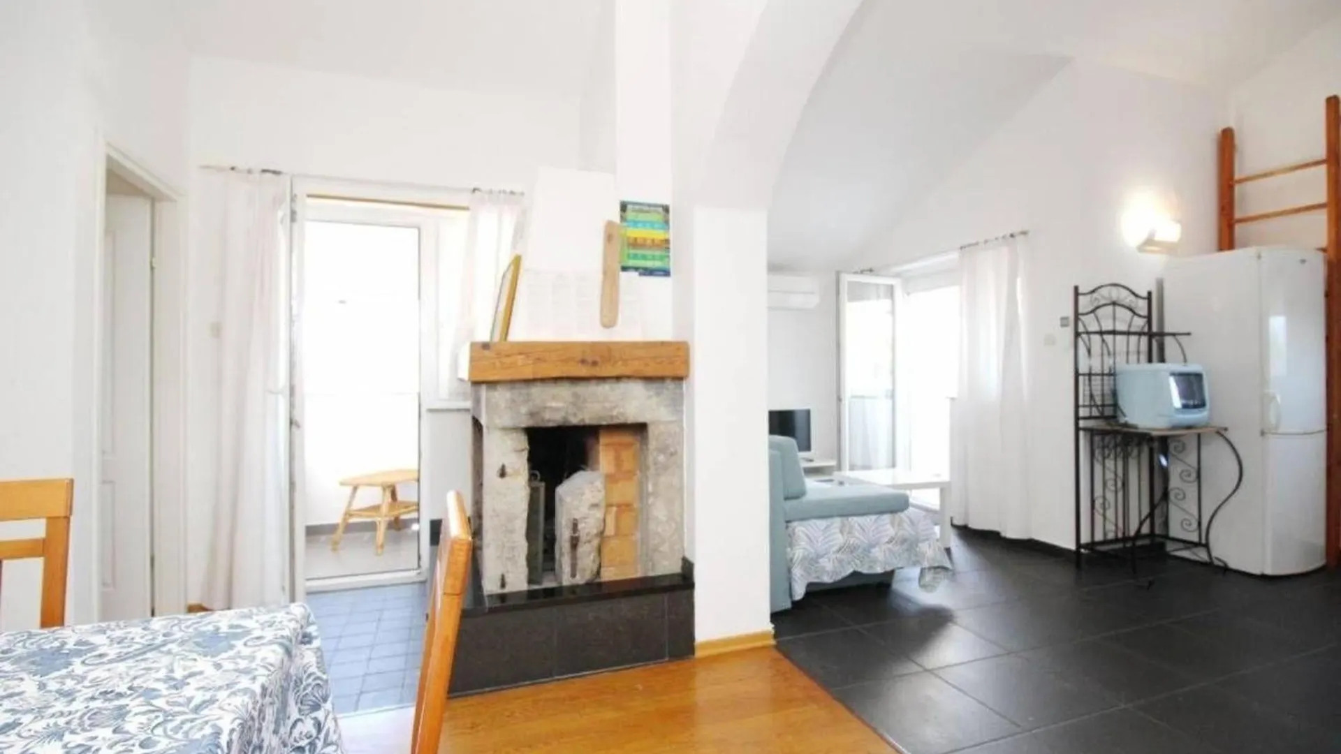 Apartment Ferienwohnung In Baska Mit Eigenem Balkon Und Meerblick - B59623